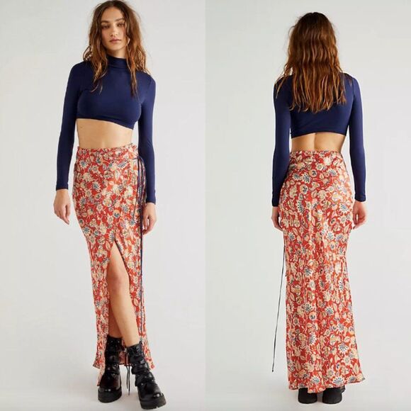 Bec & Bridge Red Floral Maxi Skirt - Picture 1 of 5